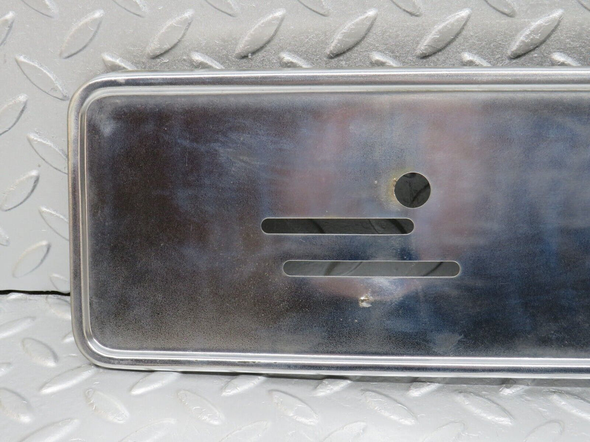 40663 Mercedes-Benz W123 300D Front Chrome Number Plate Holder