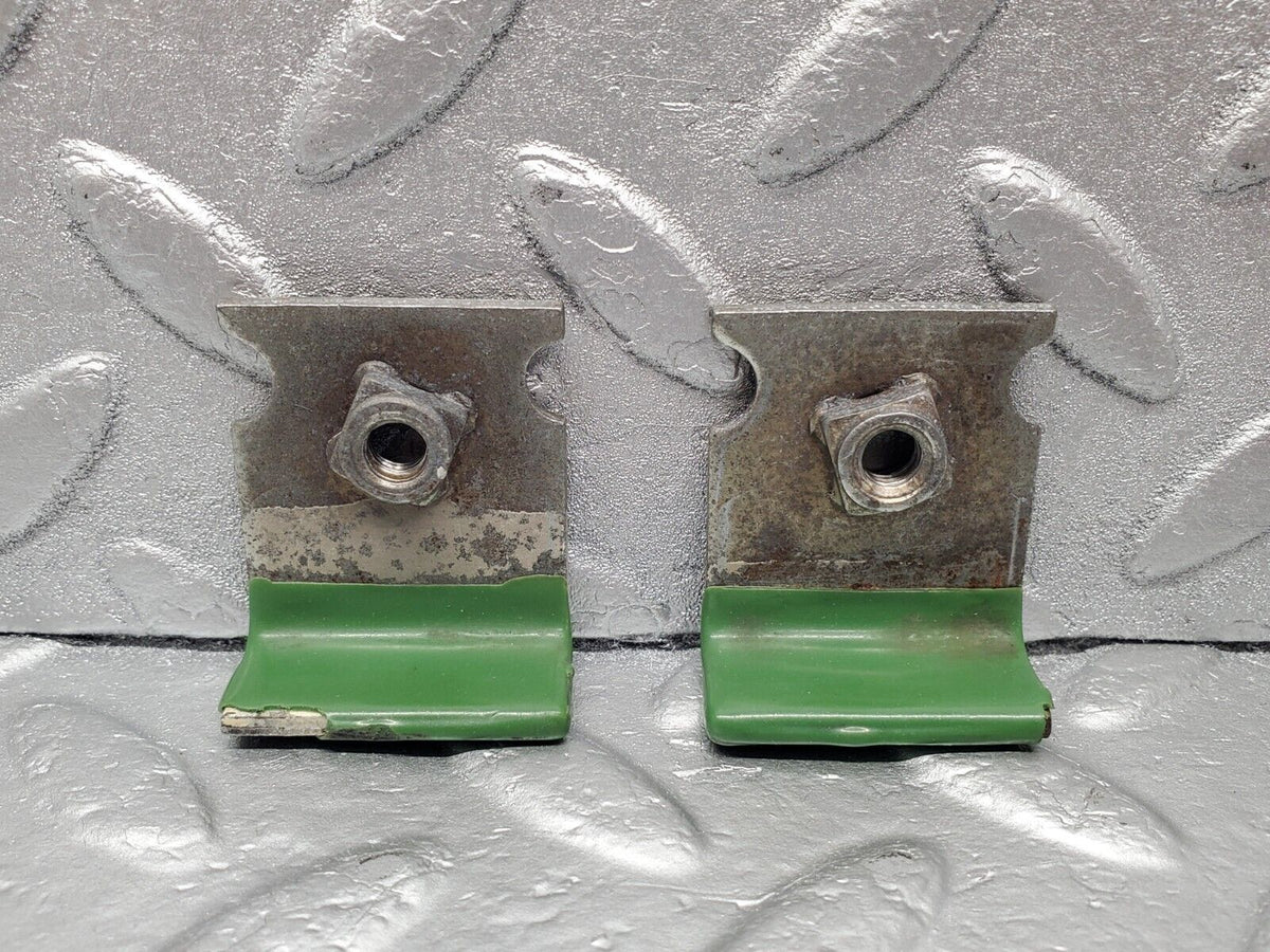 48194 Mercedes-Benz C107 R107 Window Stop Plate 2x