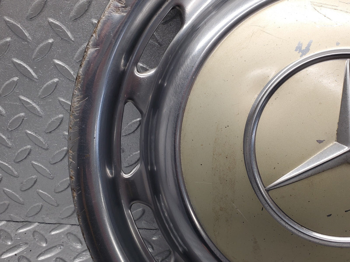 48381 Mercedes-Benz Wheel Trim Hub Cap 14"