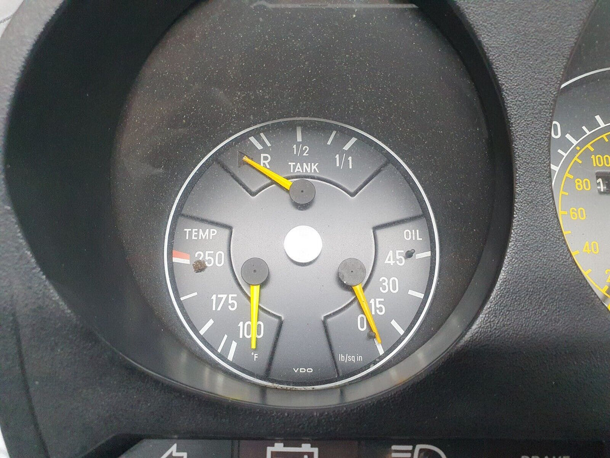 43103 Mercedes-Benz C107 450SLC Coupe Instrument Cluster 87001021 1075423701