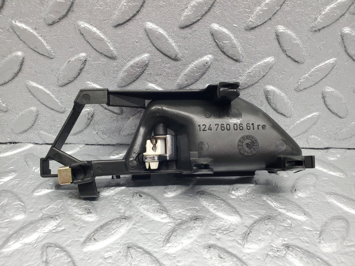 49375 Mercedes-Benz A124 320E Cabriolet Interior Door Handle Right A1247600661