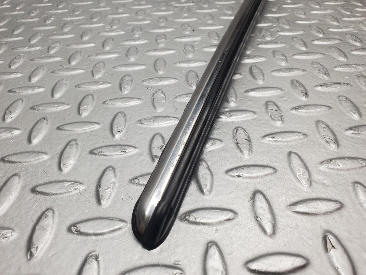 50744 Mercedes-Benz W108 280SE 3.5 Front Left Fender Wing Centre Moulding Trim