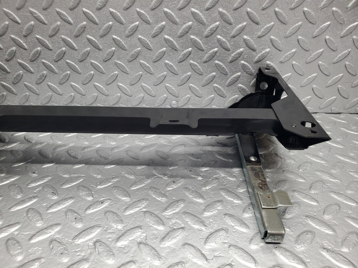 50221 Mercedes-Benz W123 Front Right Seat Sliding Mechanism