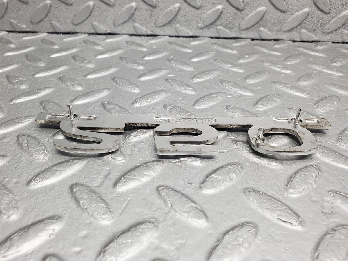 49637 Mercedes-Benz W123 250 Trunk Badge Emblem A1238170615