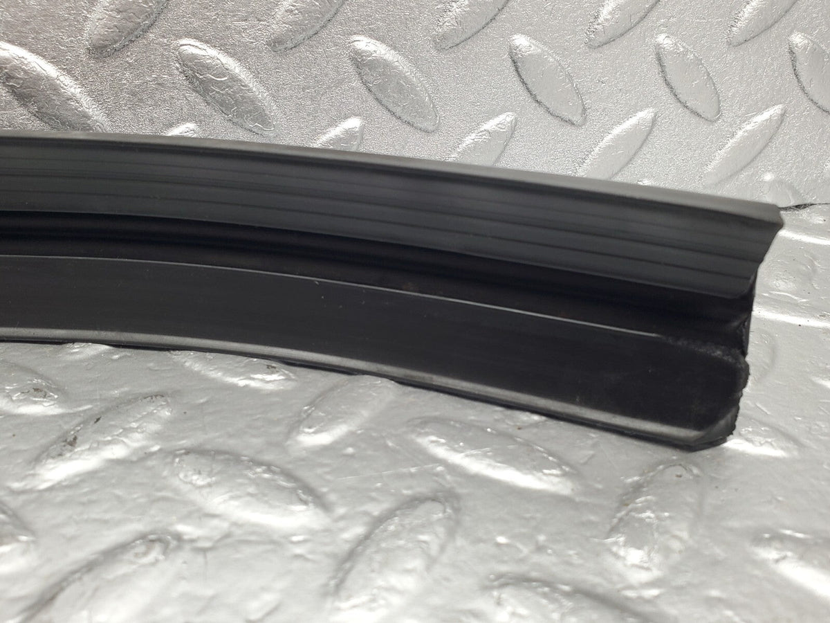 48761 Mercedes-Benz W123 Front Bumper Rubber