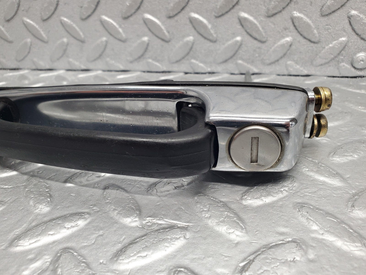 49540 Mercedes-Benz C123 Coupe Right Door Exterior Handle No Key