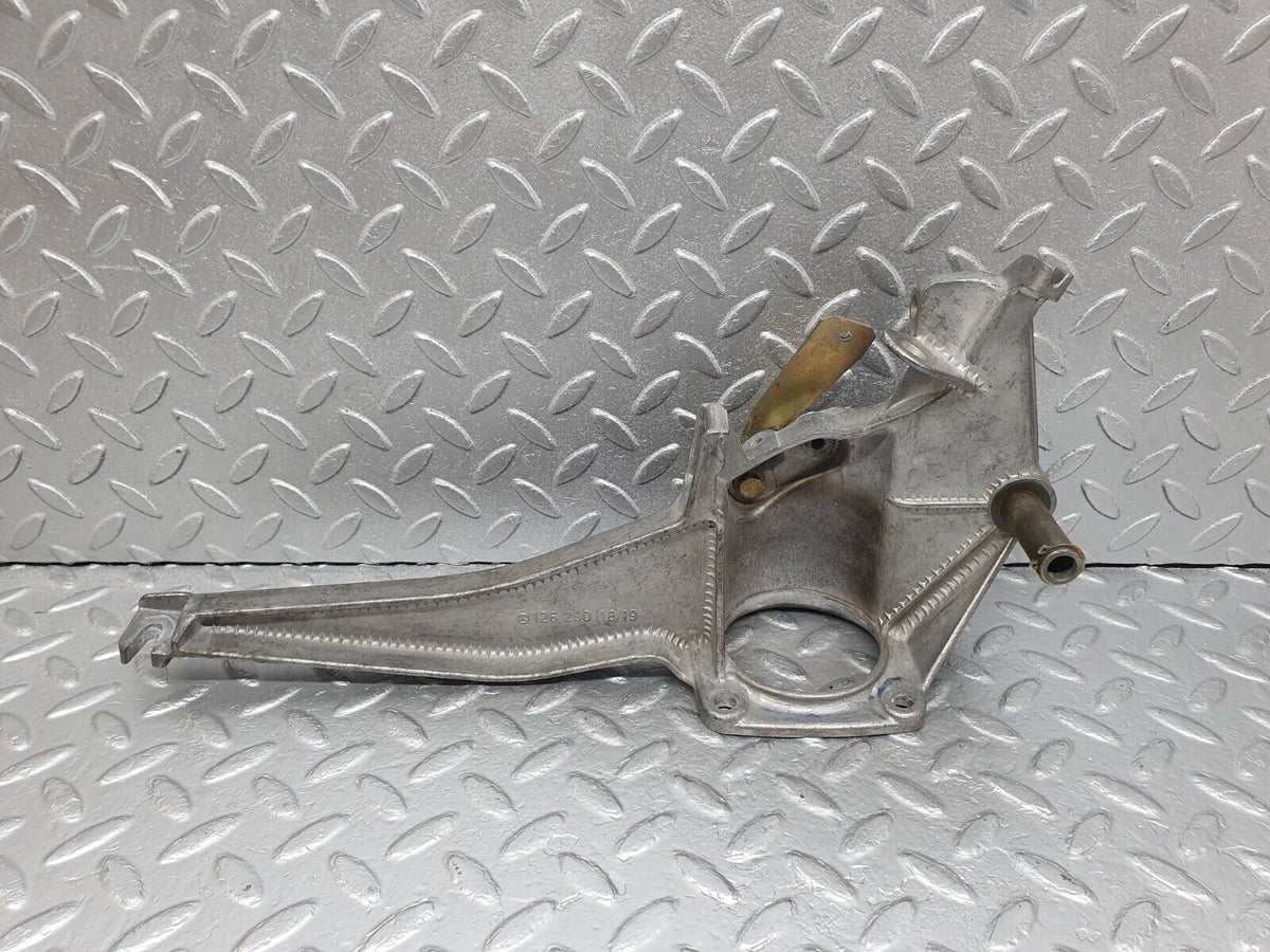 43706 Mercedes-Benz C126 380SEC Coupe Brake Pedal Bracket A1262901819