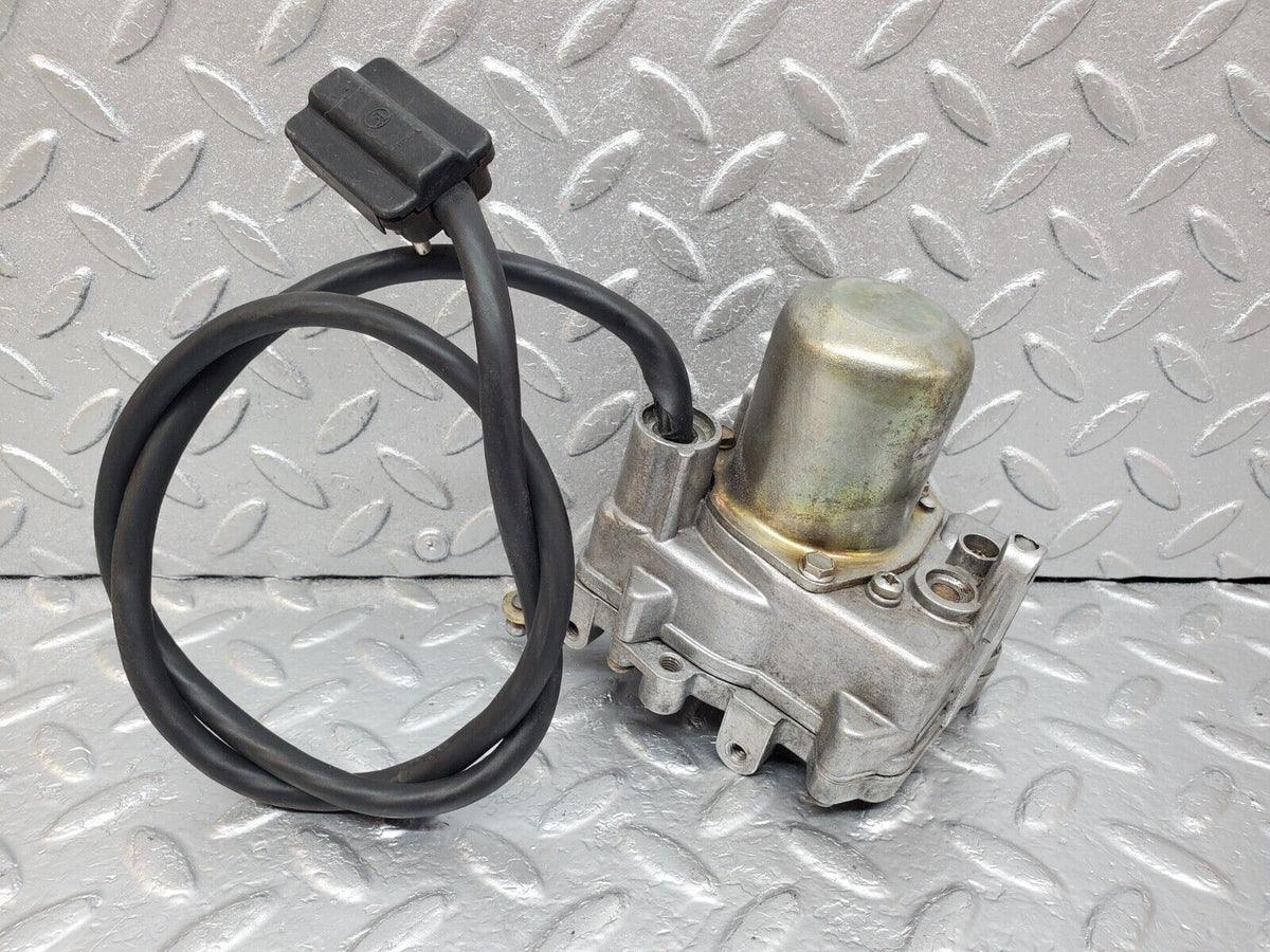 45384 Mercedes-Benz 280E M110.983 Cruise Control Actuator VDO A0015457532