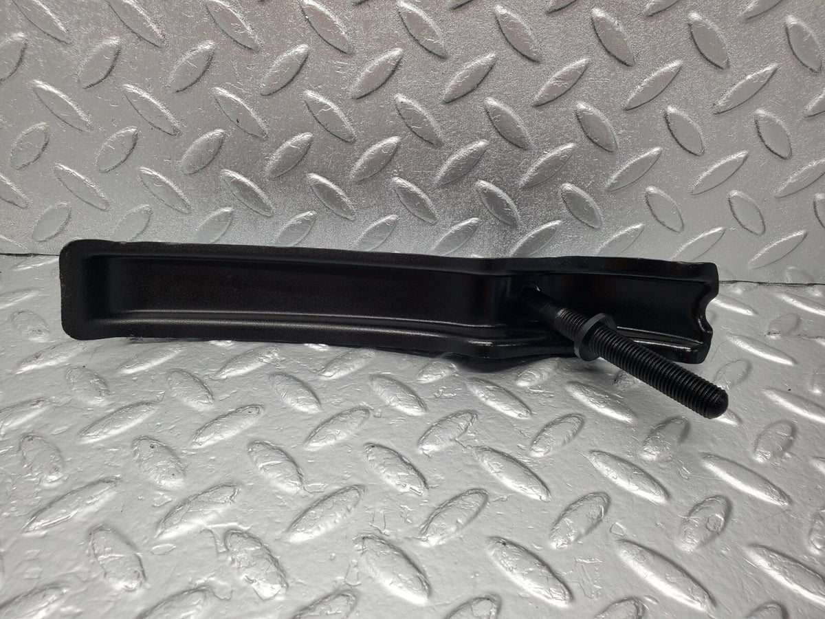 48775 Mercedes-Benz W108 W111 Spare Wheel Holder