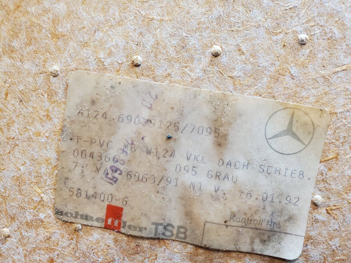 44610 Mercedes-Benz W124 220E Headlining Roof Panel Grey A1246909125