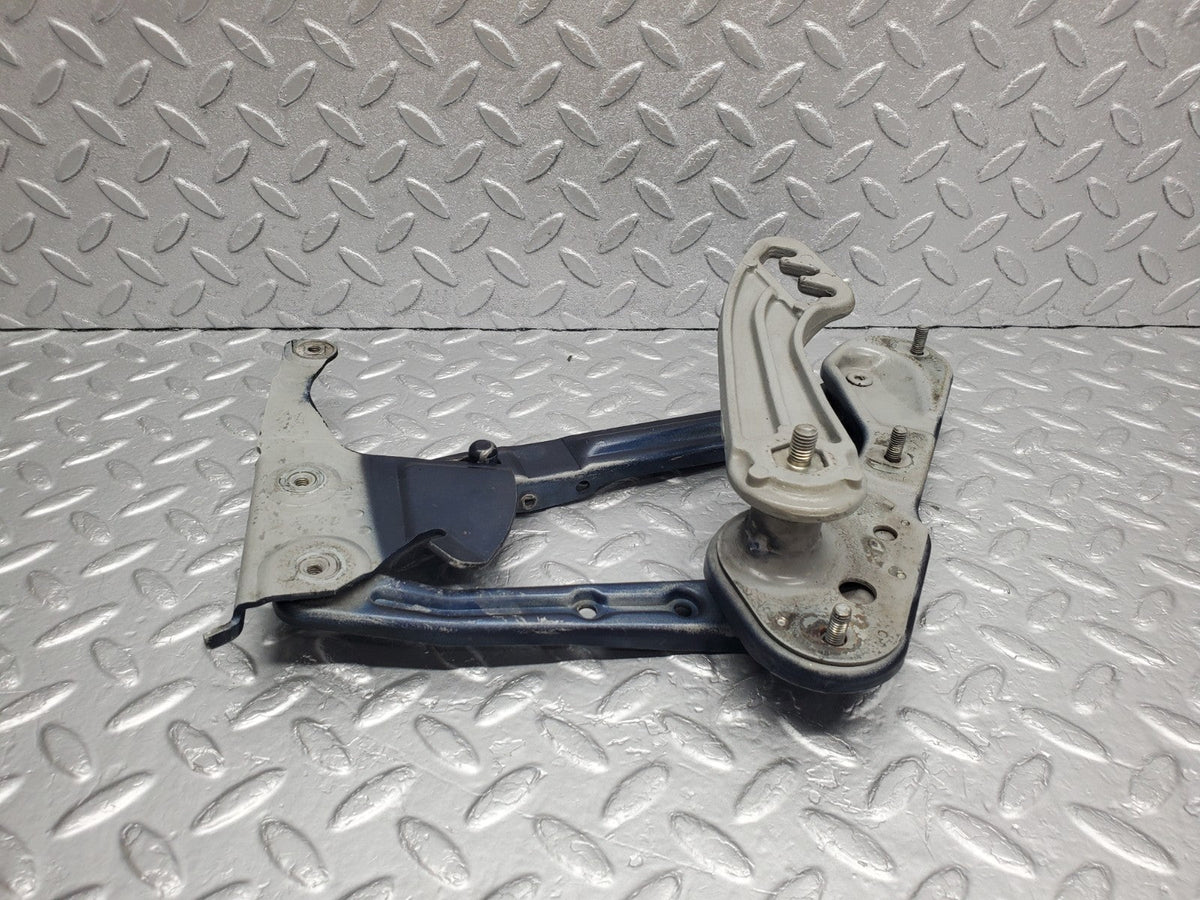 49285 Mercedes-Benz A124 320E Cabriolet Bonnet Hinge Right Side A1298870274