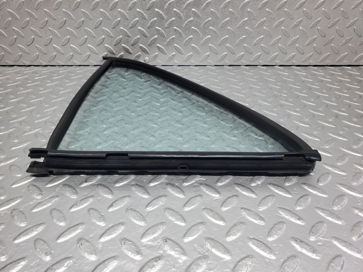 44370 Mercedes-Benz W123 280E Rear Left Quarter Window Glass A1237350124