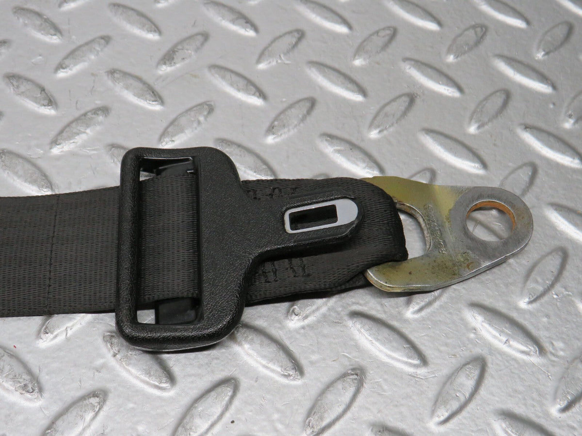 28534 Mercedes-Benz S123 240D Wagon Front Right Seat Belt A1238602686