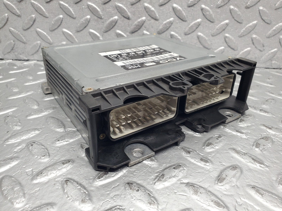 51270 Mercedes-Benz W202 Engine Control Unit ECU VDO A0225458732