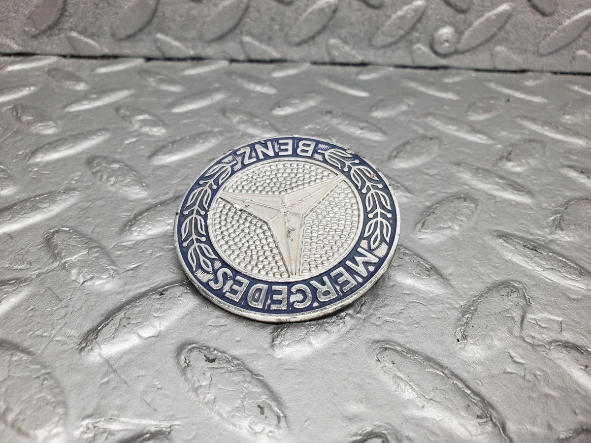 49604 Mercedes-Benz C107 R107 Bonnet Badge Emblem
