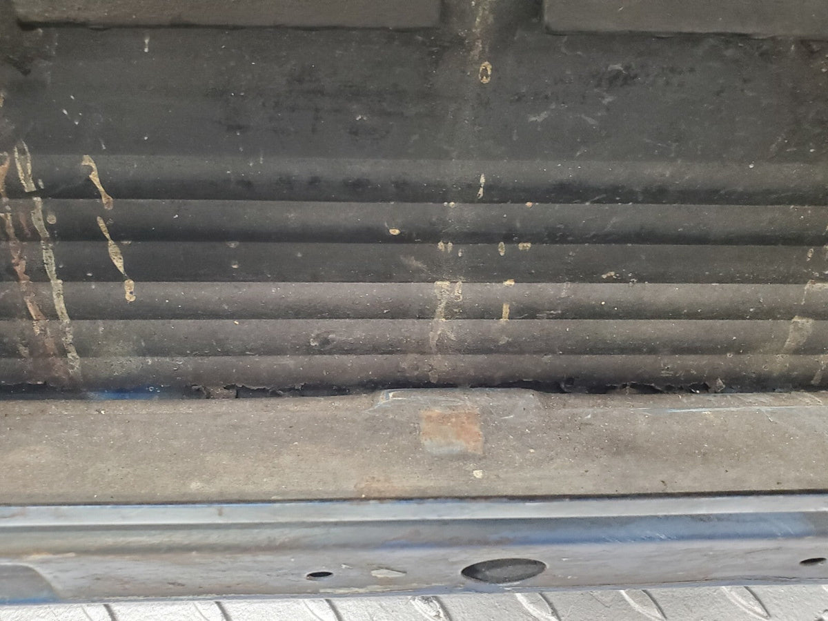 48259 Mercedes-Benz C107 R107 Right Door