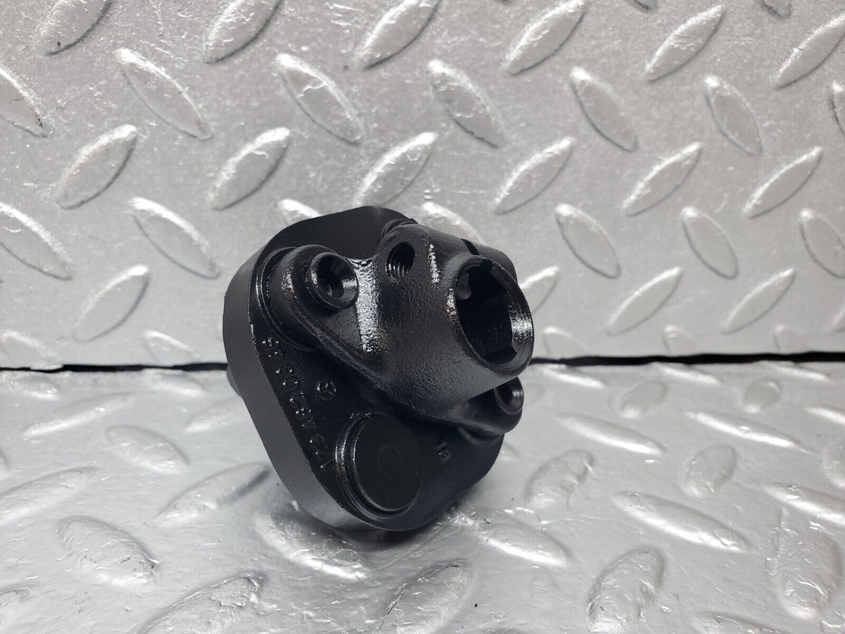 44495 Mercedes-Benz W123 280E Steering Column Lower Shaft Connector A1234620346