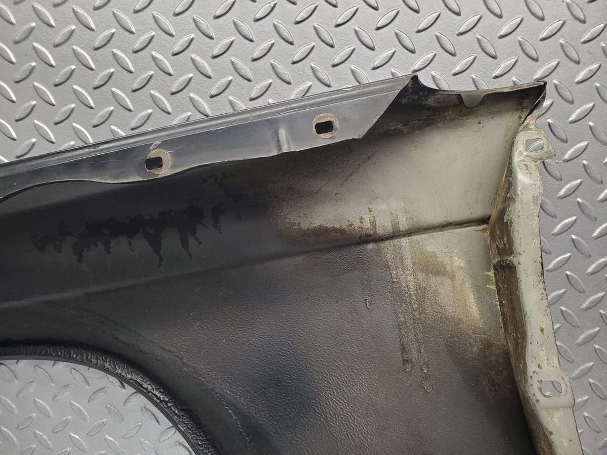 49478 Mercedes-Benz W201 Front Right Wing Fender