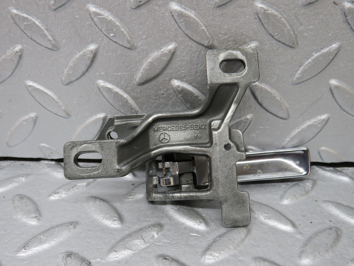 36881 Mercedes-Benz C126 420SEC Coupe Right Door Interior Handle