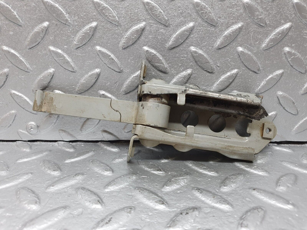 41539 Mercedes-Benz W124 200E Door Safety Check Strap