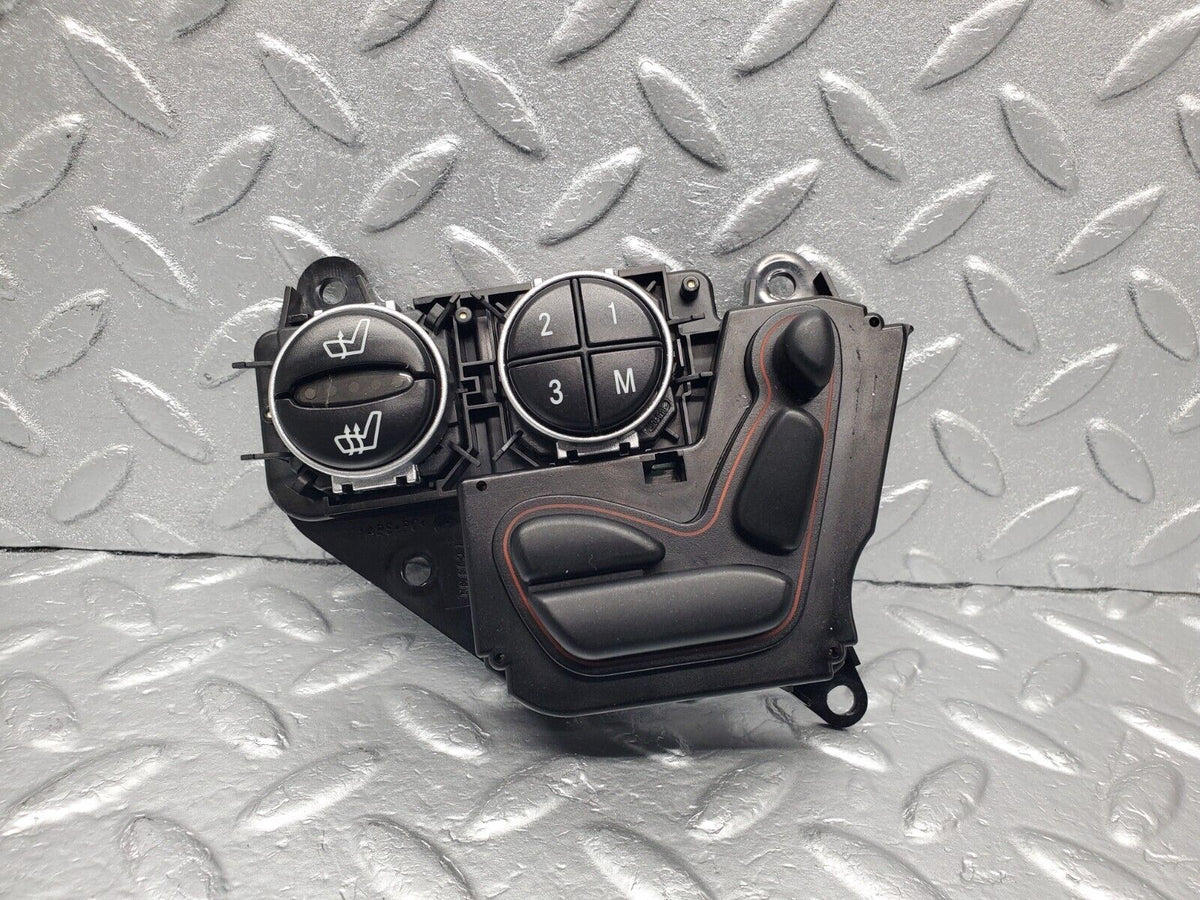 47671 Mercedes-Benz R230 350SL Coupe Electric Seat Switch Control Unit Right A2308211051