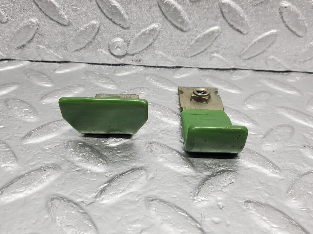 48336 Mercedes-Benz C126 Coupe Window Stop Plate 2x