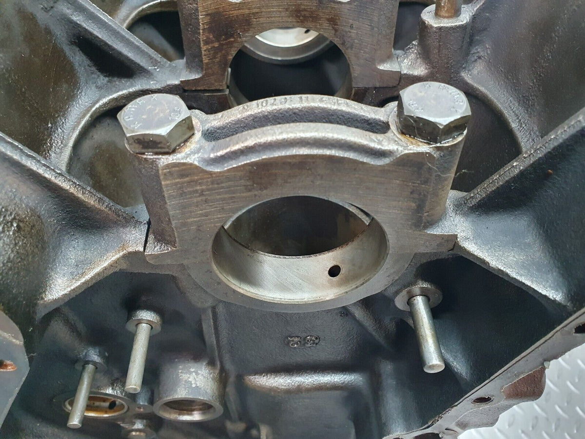 44210 Mercedes-Benz C123 230CE Coupe Engine Block 102.980 A1020110901