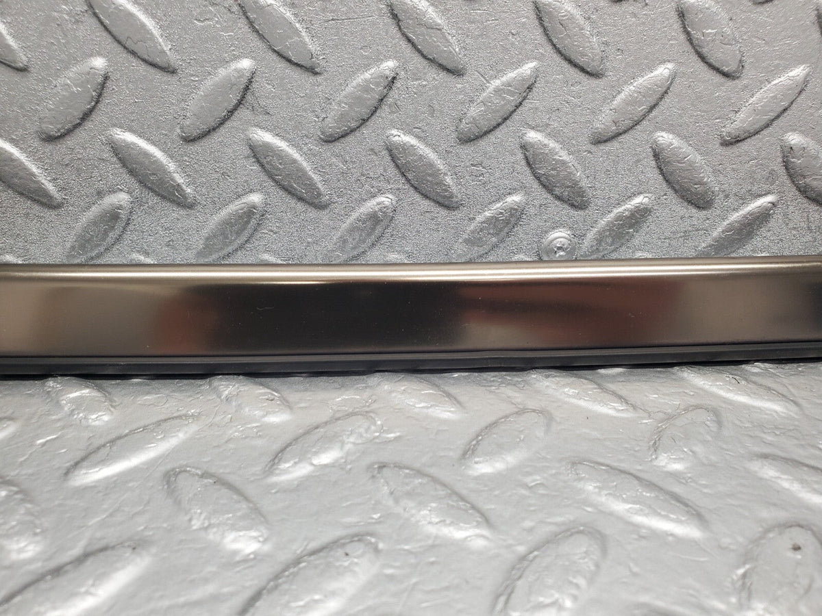 49059 Mercedes-Benz A124 320E Cabriolet A Pillar Exterior Moulding Trim Right
