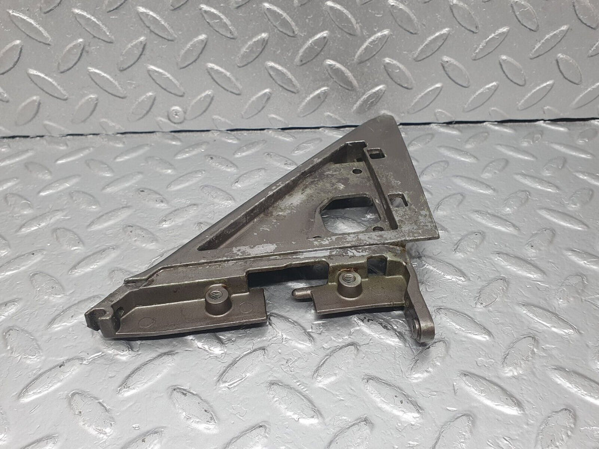 43627 Mercedes-Benz C126 380SEC Coupe Left Mirror Mounting Triangle A1267250141