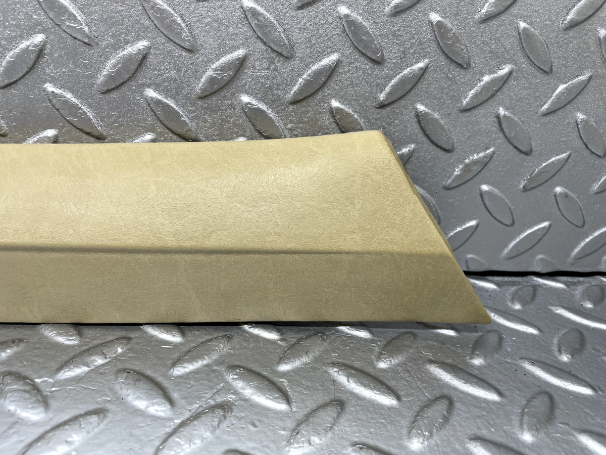 44255 Mercedes-Benz W123 280E A Pillar Cover Panel Right Side Beige