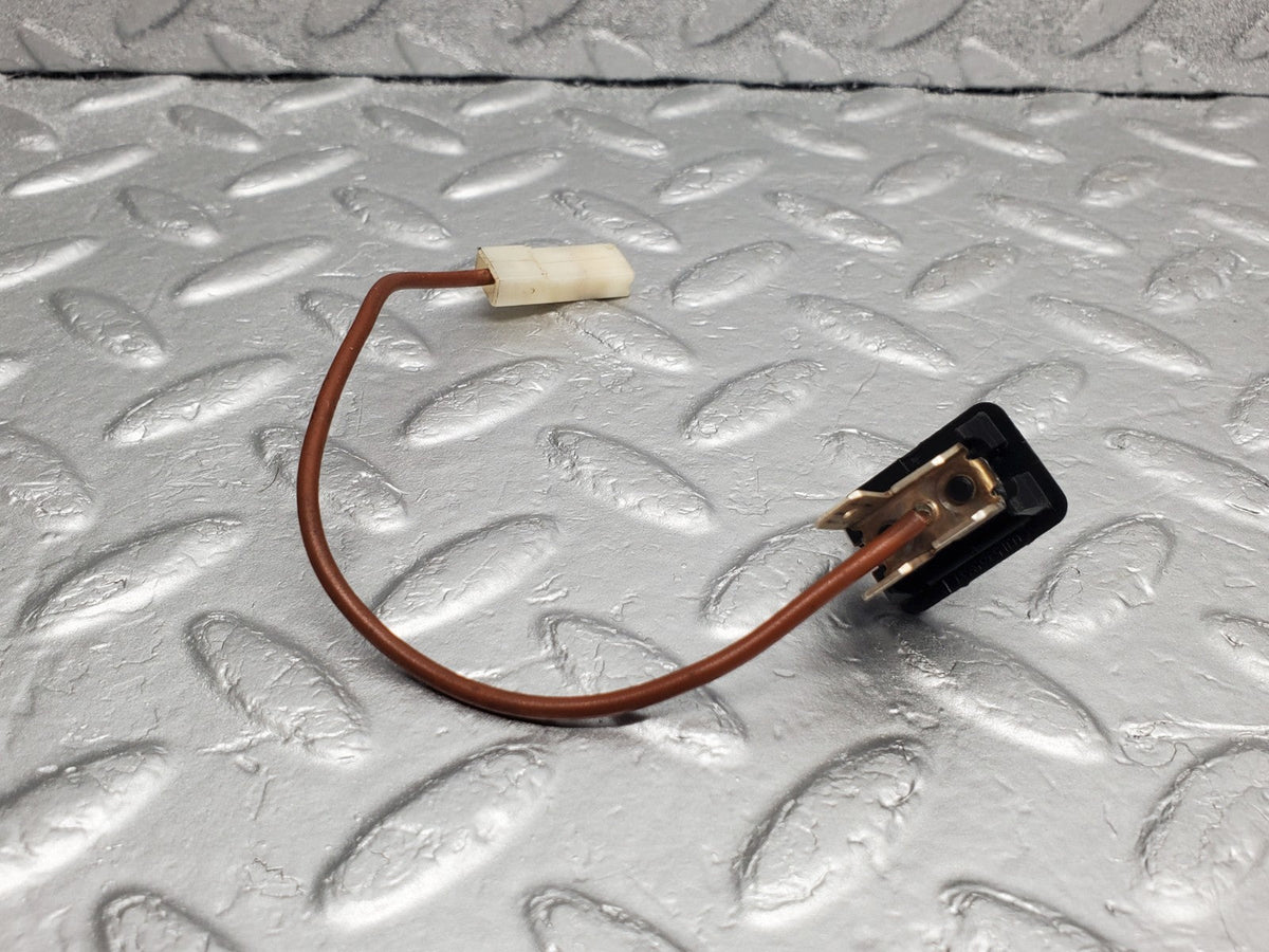 49260 Mercedes-Benz A124 320E Cabriolet Door Sensor Cable A0015465941
