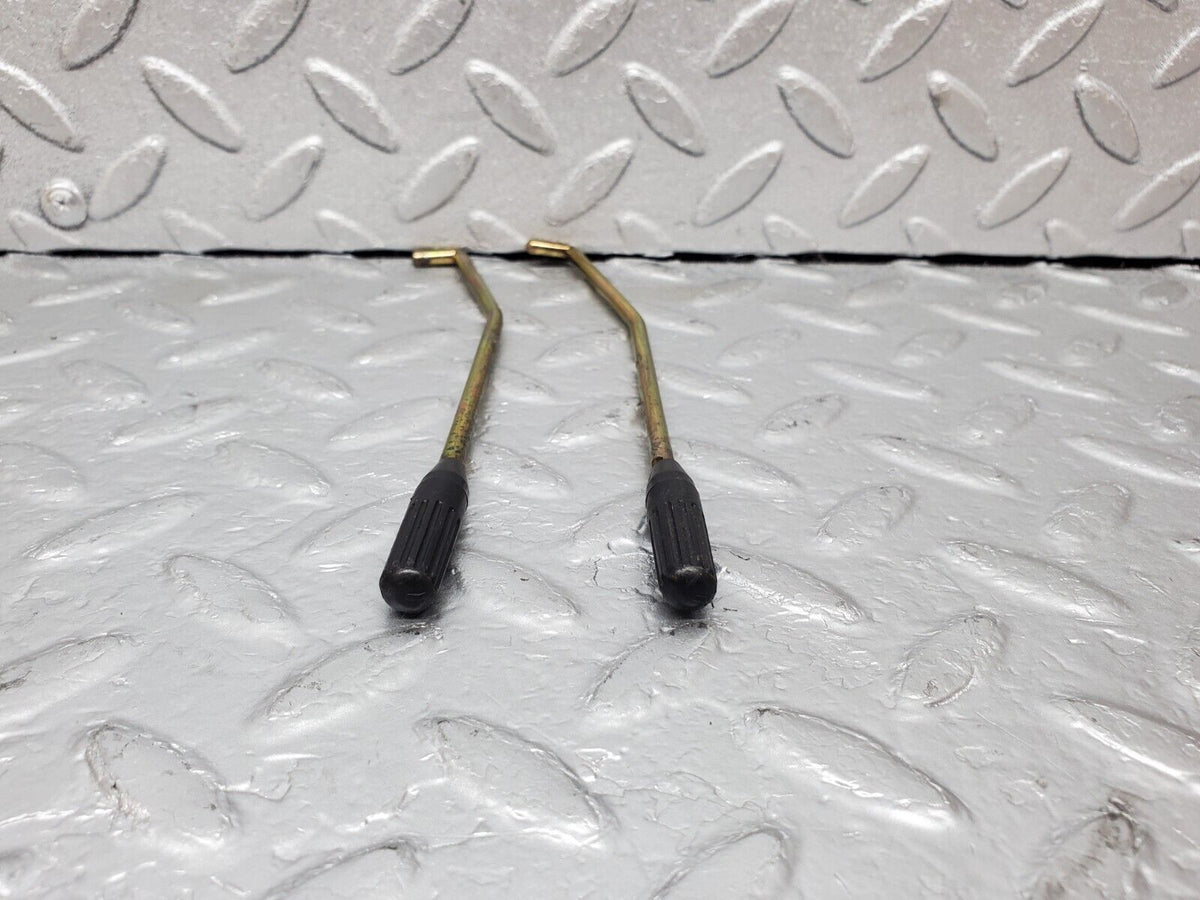 44829 Mercedes-Benz W124 220E Front Door Lock Knob Pair