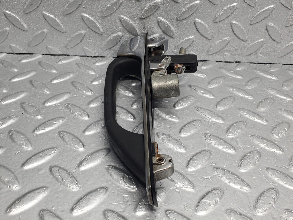 48603 Mercedes-Benz W123 Rear Left Exterior Door Handle A1237600359 A1237660005