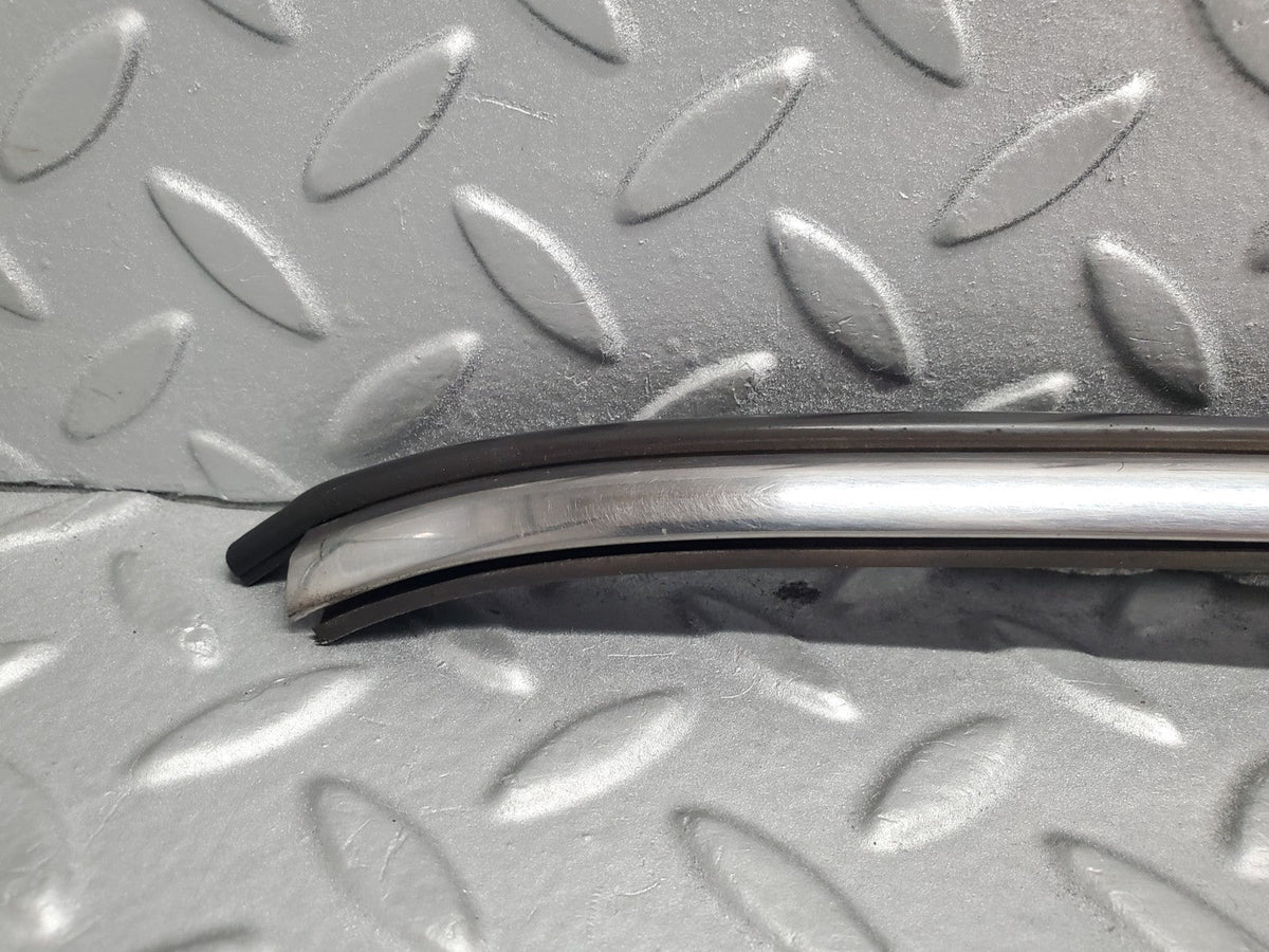 50745 Mercedes-Benz W108 280SE 3.5 Rear Left Fender Wing Centre Moulding Trim