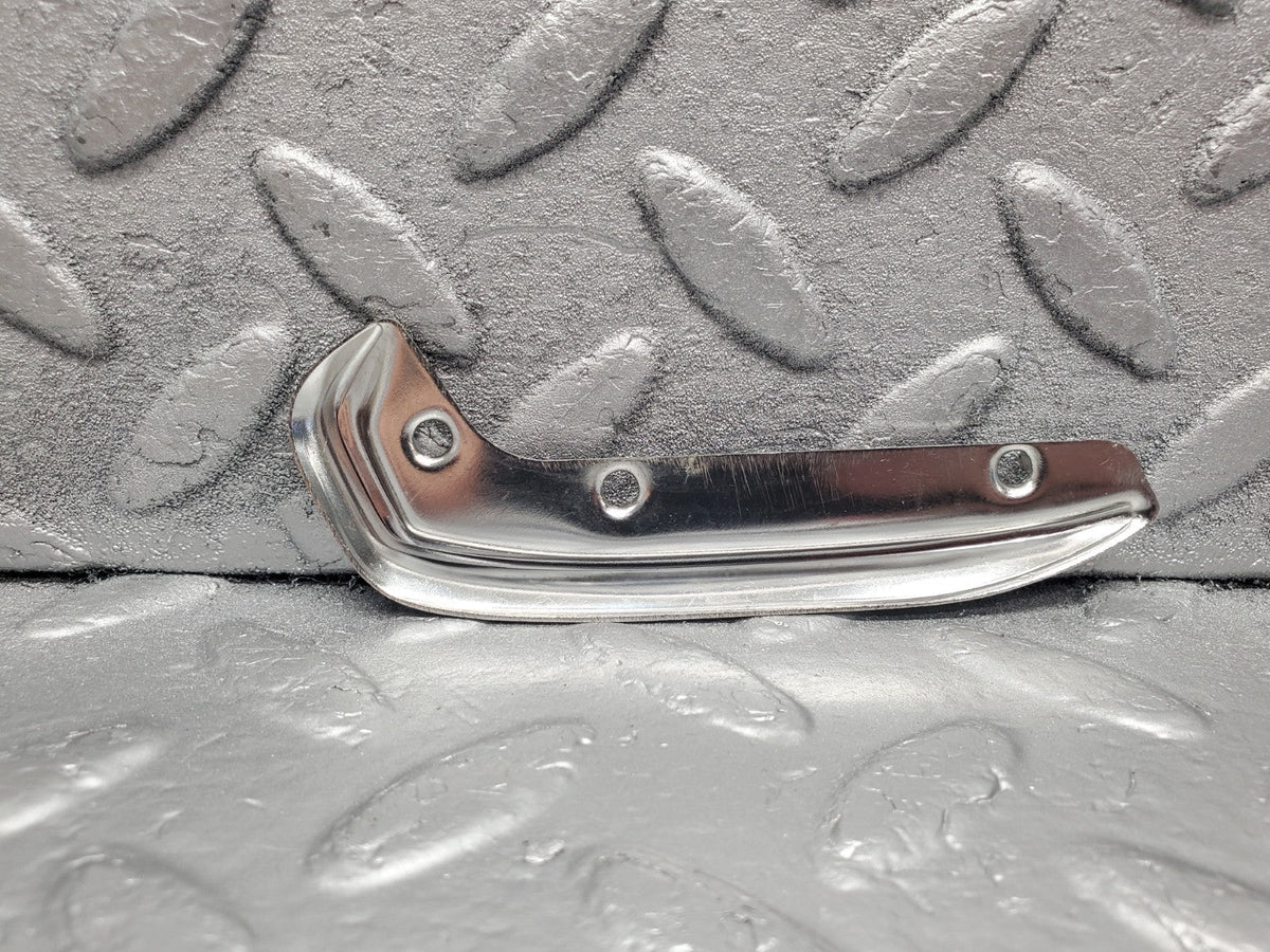 50533 Mercedes-Benz W108 280SE 3.5 Interior Door Handle Chrome Trim Pair Right