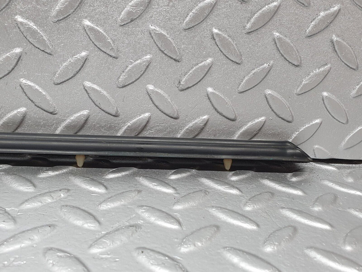 43457 Mercedes-Benz W108 280SE Rear Right Door Centre Moulding Trim