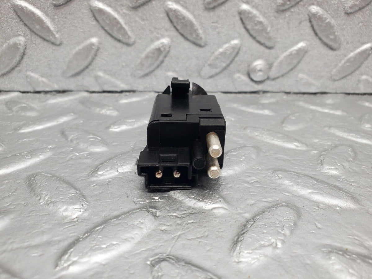 47100 Mercedes-Benz R129 320SL Coupe Brake Light Switch A0015450109