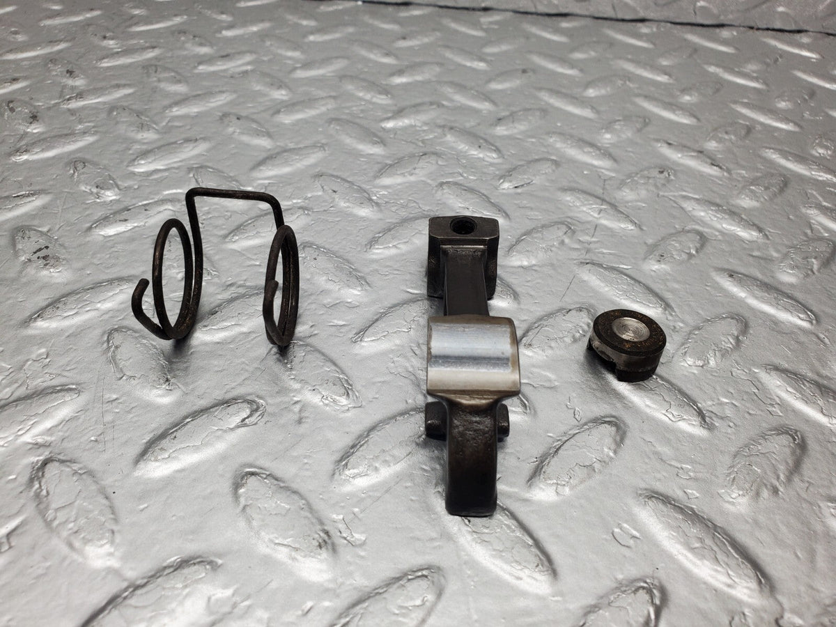 48873 Mercedes-Benz W108 Valve Rocker Arm With Retaining Spring & Tappet