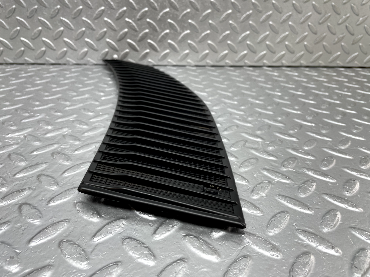 44276 Mercedes-Benz W123 280E Air Intake Grill Left Side A1238362965