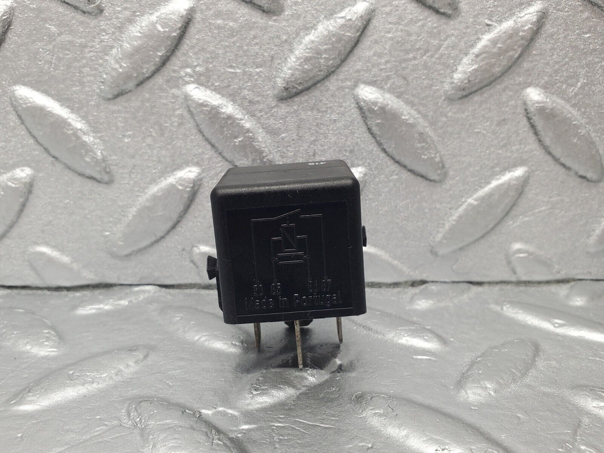 46919 Mercedes-Benz R129 320SL Coupe Multi Purpose Relay A0025421319