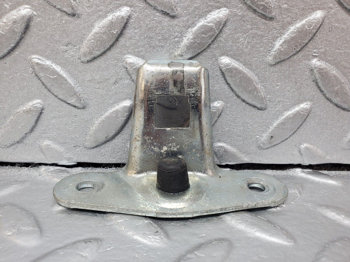 45650 Mercedes-Benz W126 420SE Trunk Lock Latch A1267580050