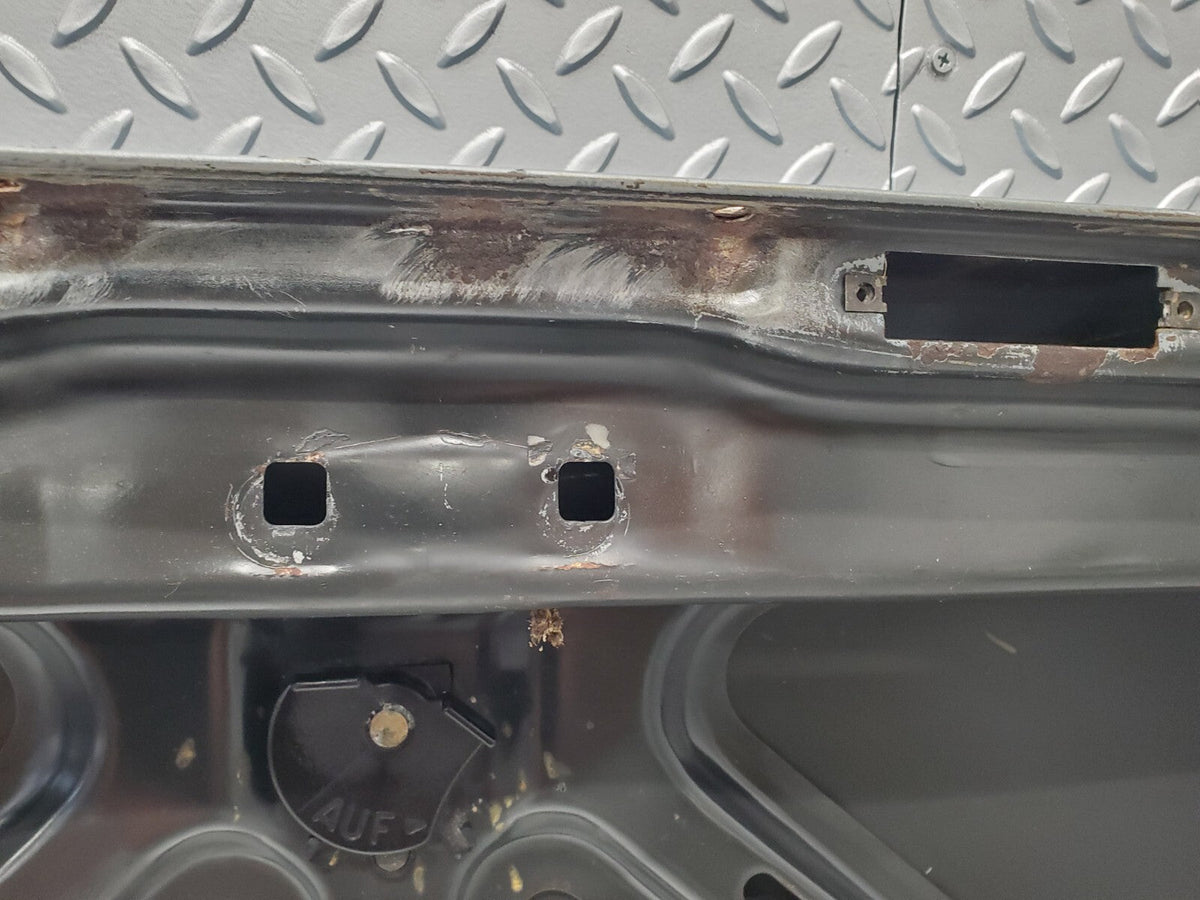 48748 Mercedes-Benz W123 Trunk Door Boot Lid