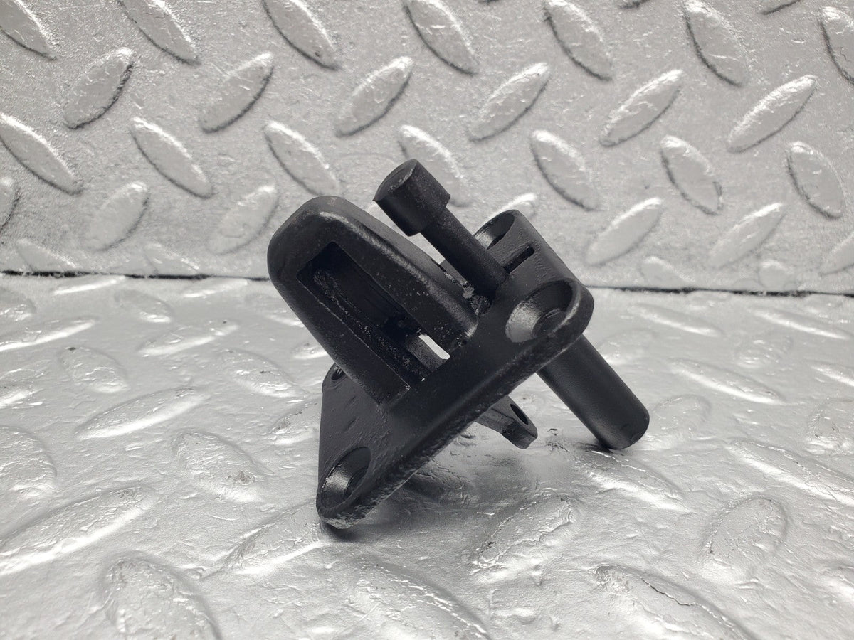 50703 Mercedes-Benz W108 280SE 3.5 Bonnet Lock Catch