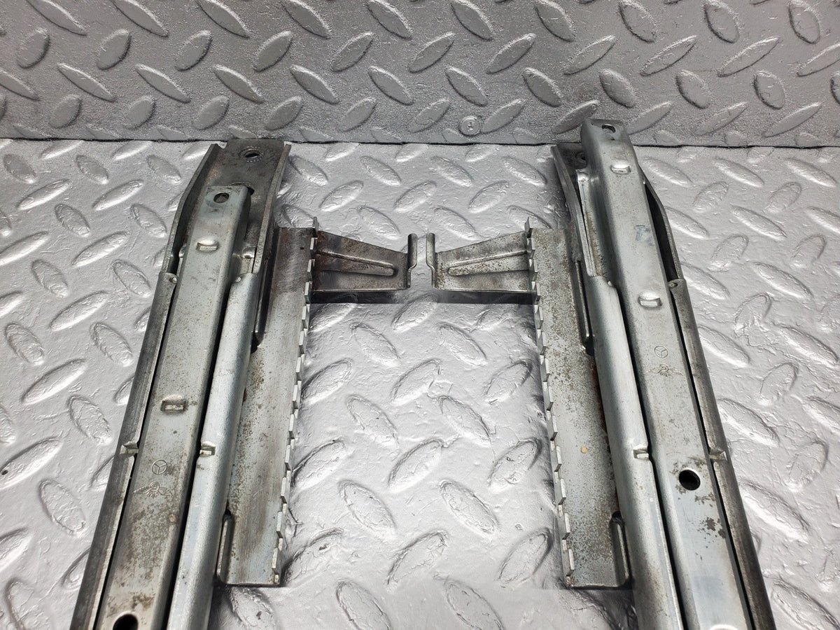 50198 Mercedes-Benz C123 280CE Coupe Front Left Seat Rail Pair