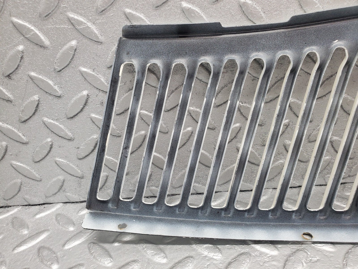 49722 Mercedes-Benz R107 380SL Air Vent Grill Right Side