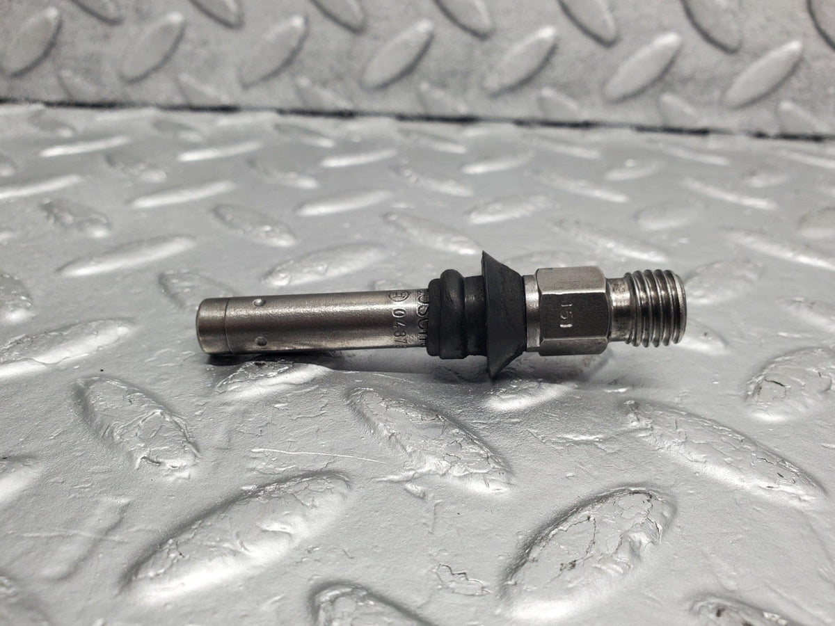 51042 Mercedes-Benz R107 380SL Fuel Injector Bosch 0437502010