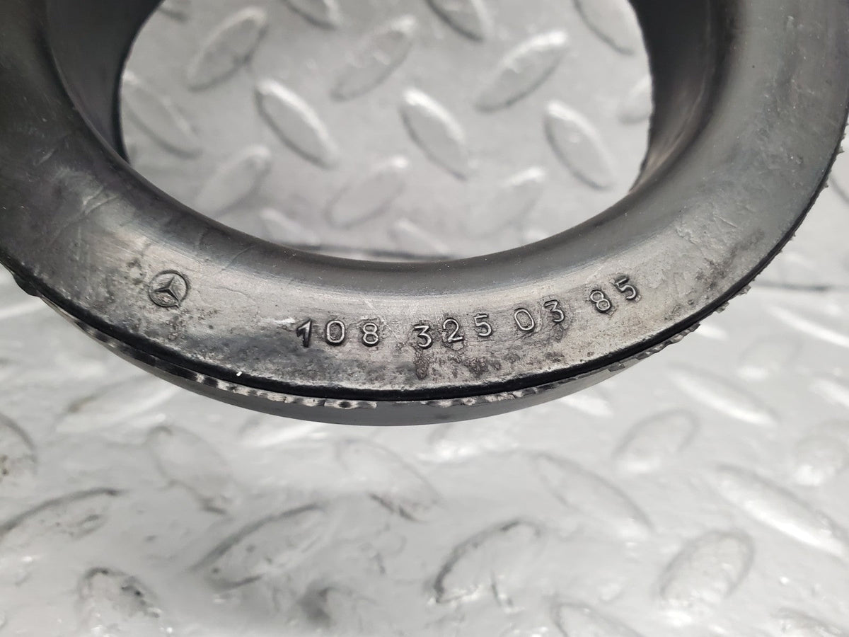 50944 Mercedes-Benz W108 280SE 3.5 Rubber Bushing 18mm A1083250385