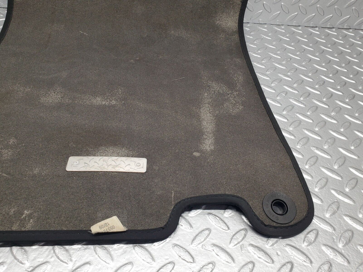 47757 Mercedes-Benz R230 350SL Coupe Front Left Floor Mat A0009982077