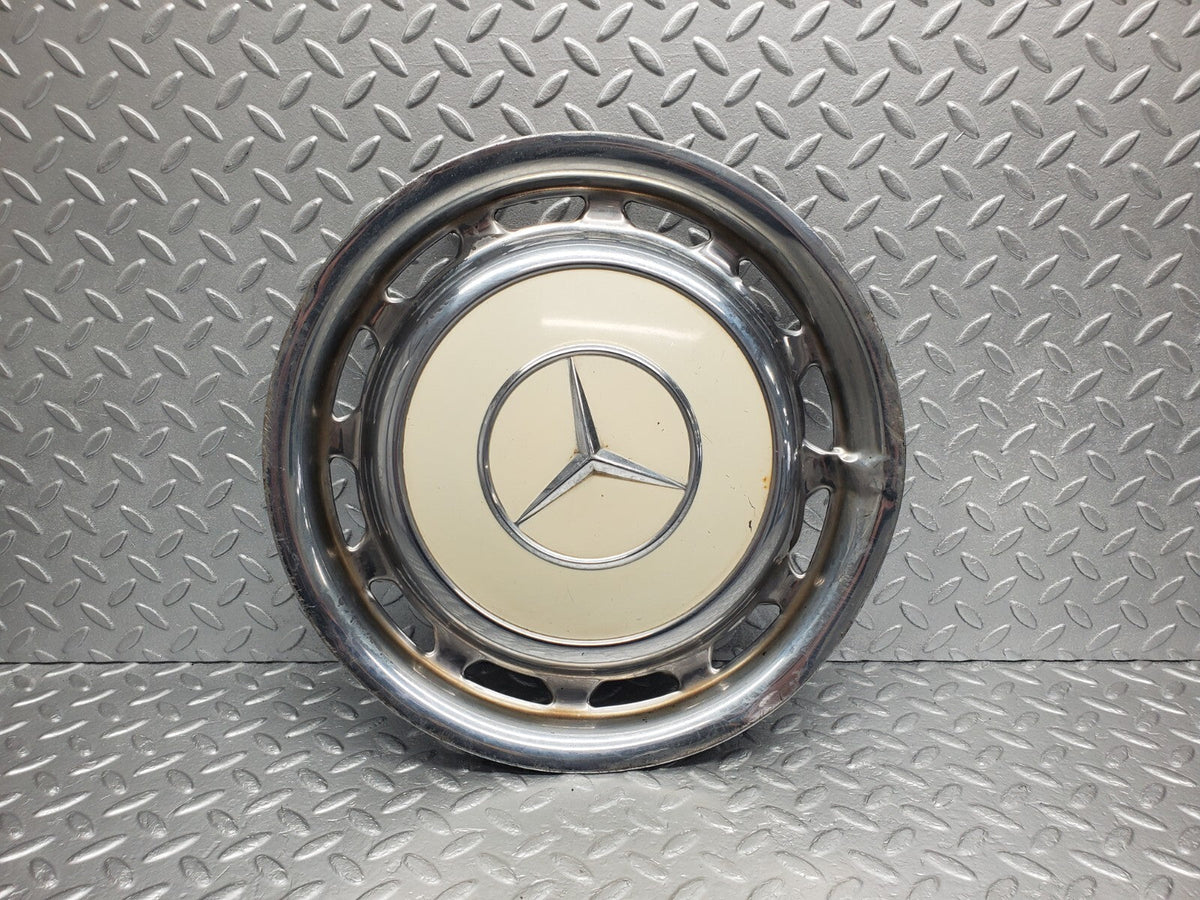 48352 Mercedes-Benz Wheel Trim Hub Cap 14"