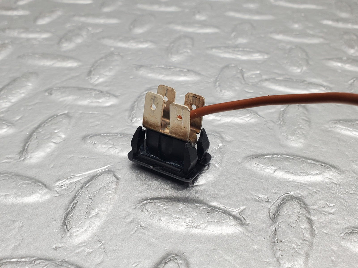 49260 Mercedes-Benz A124 320E Cabriolet Door Sensor Cable A0015465941
